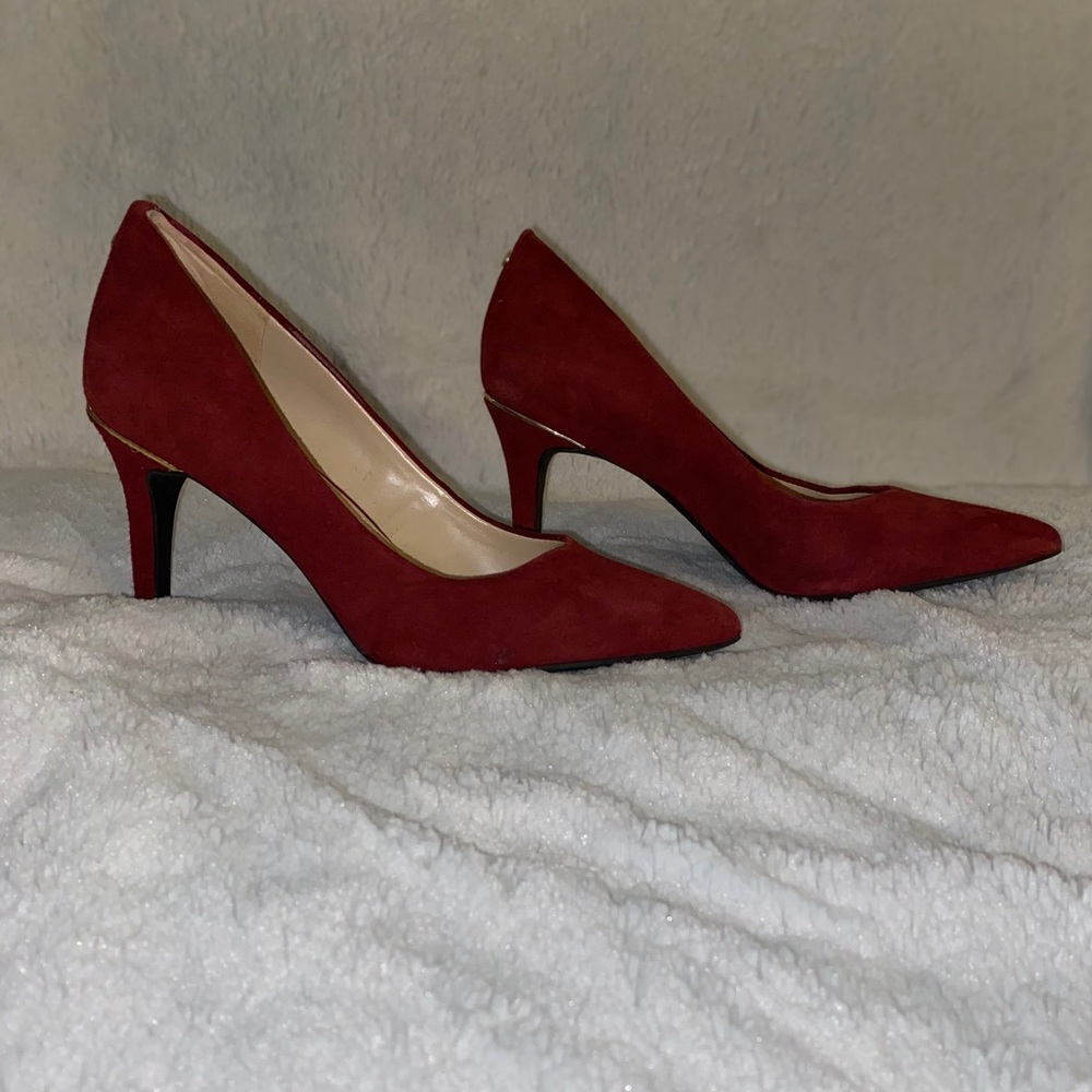 Jones NY Red heels